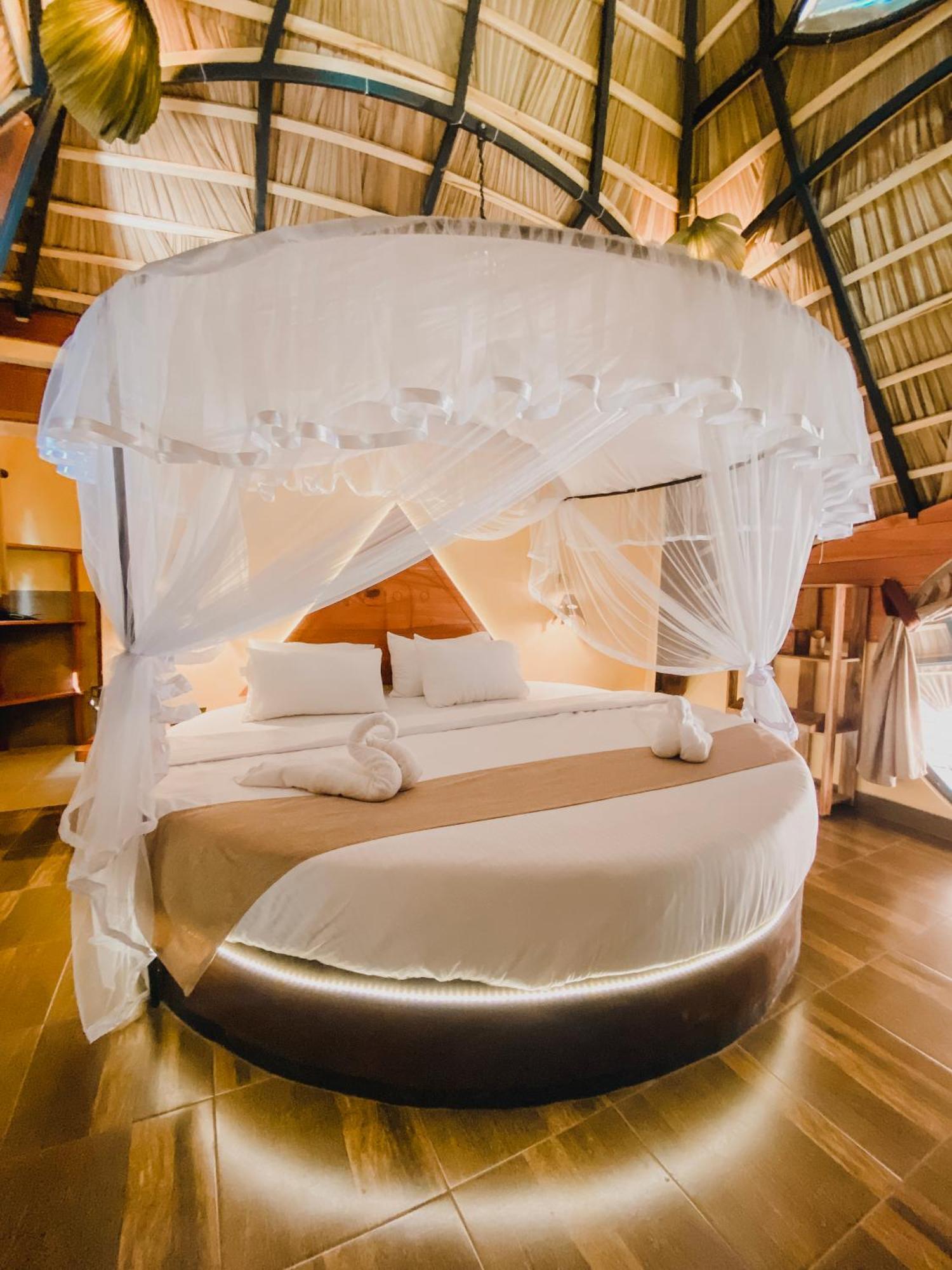 Igabara Hobbit House 호텔 탕갈레 외부 사진