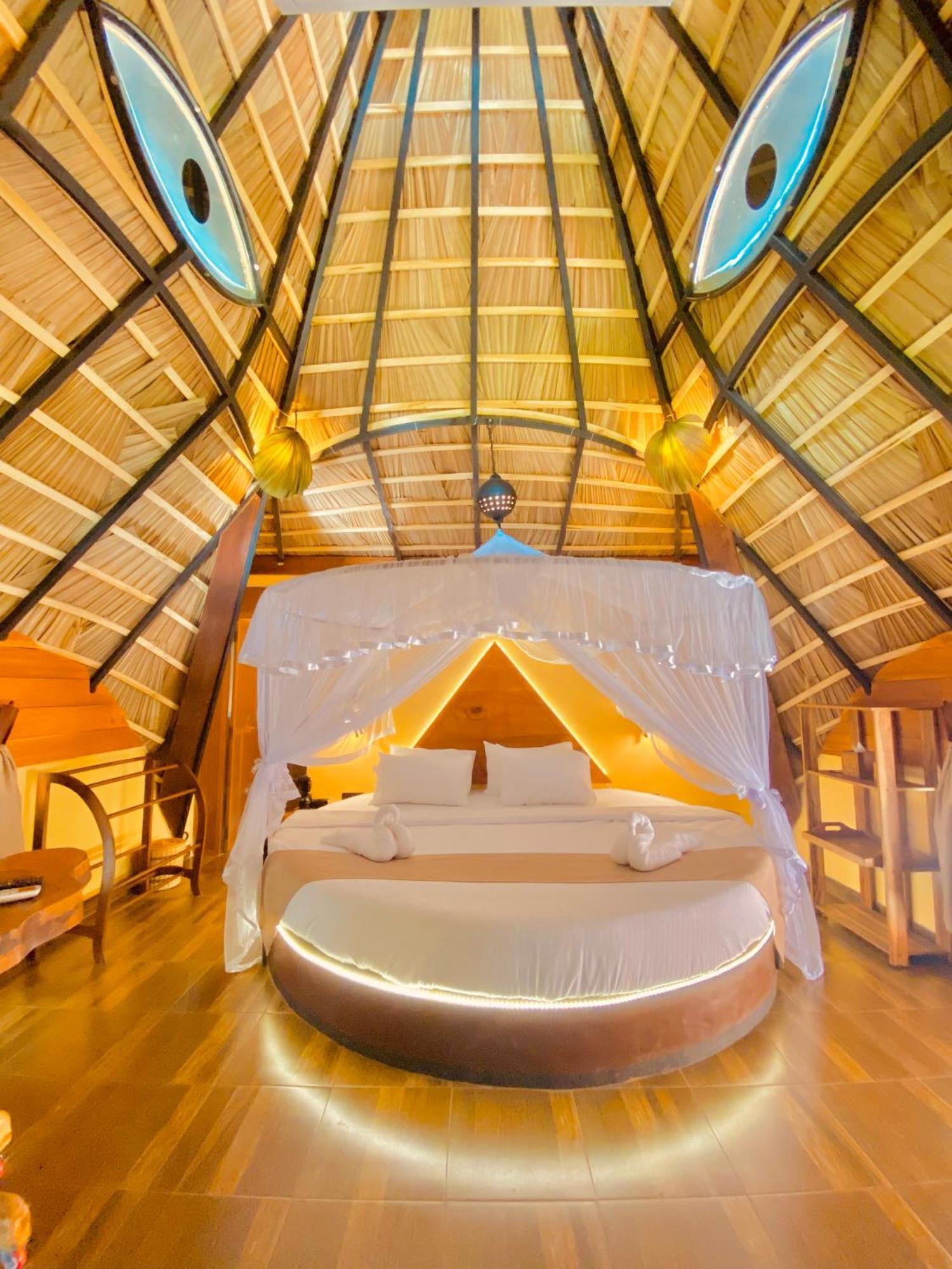 Igabara Hobbit House 호텔 탕갈레 외부 사진